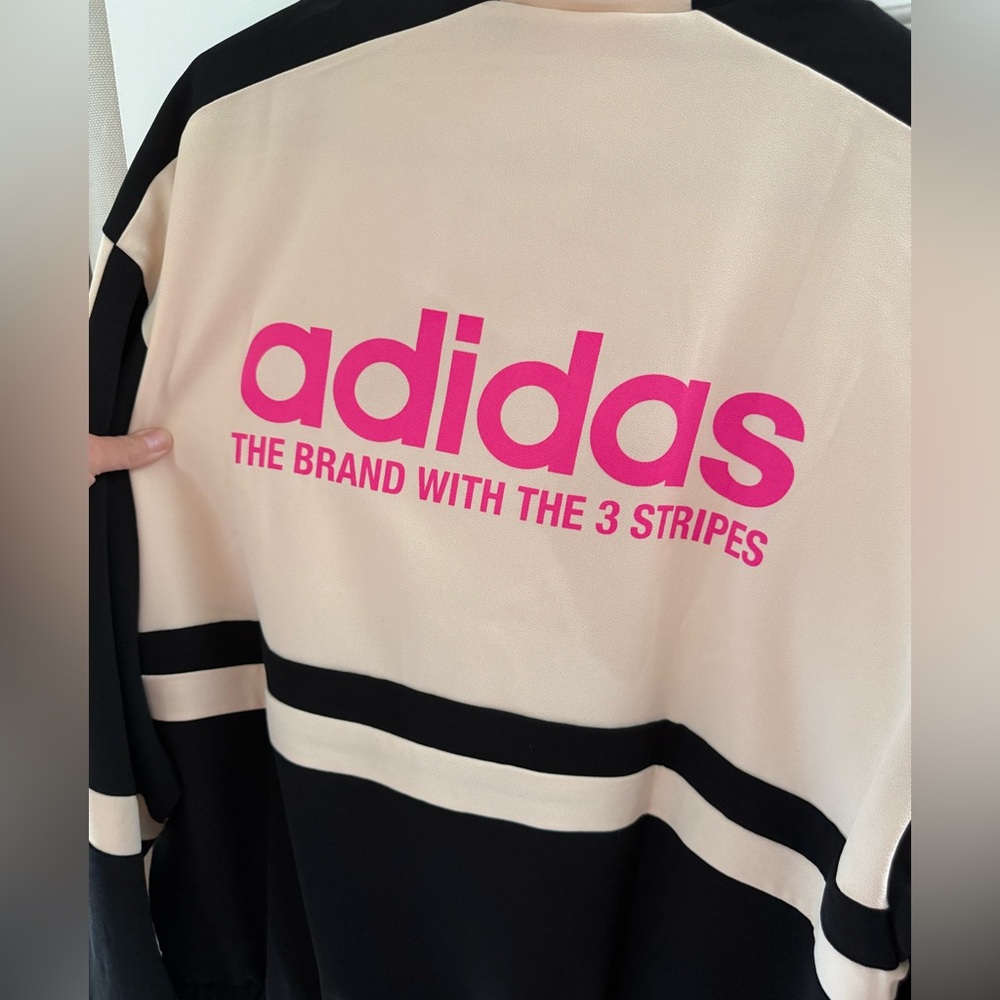 Adidas Cream and Black Jacket with Pink Accents - Picture 4 of 5